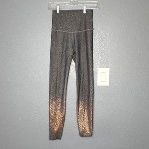 Beyond Yoga pants - size Small